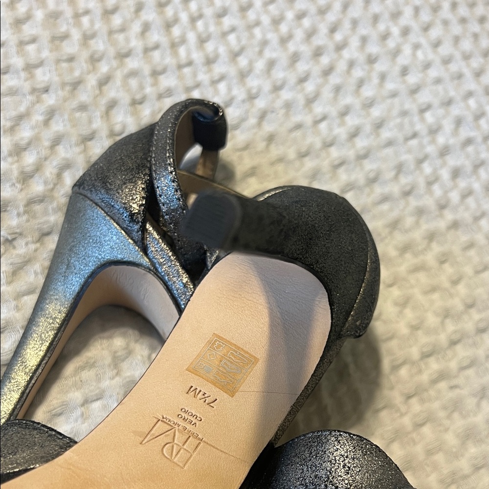 Pelle Moda Metallic Black Strappy Heels - Picture 7 of 9